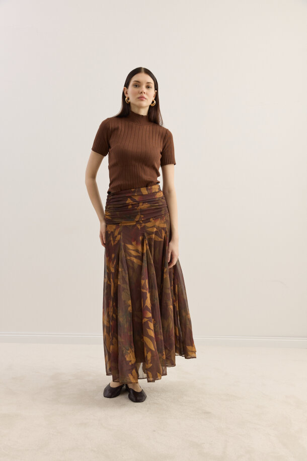 Beli Büzgülü Godeli Şifon Etek Yaprak Desen - EMNORA