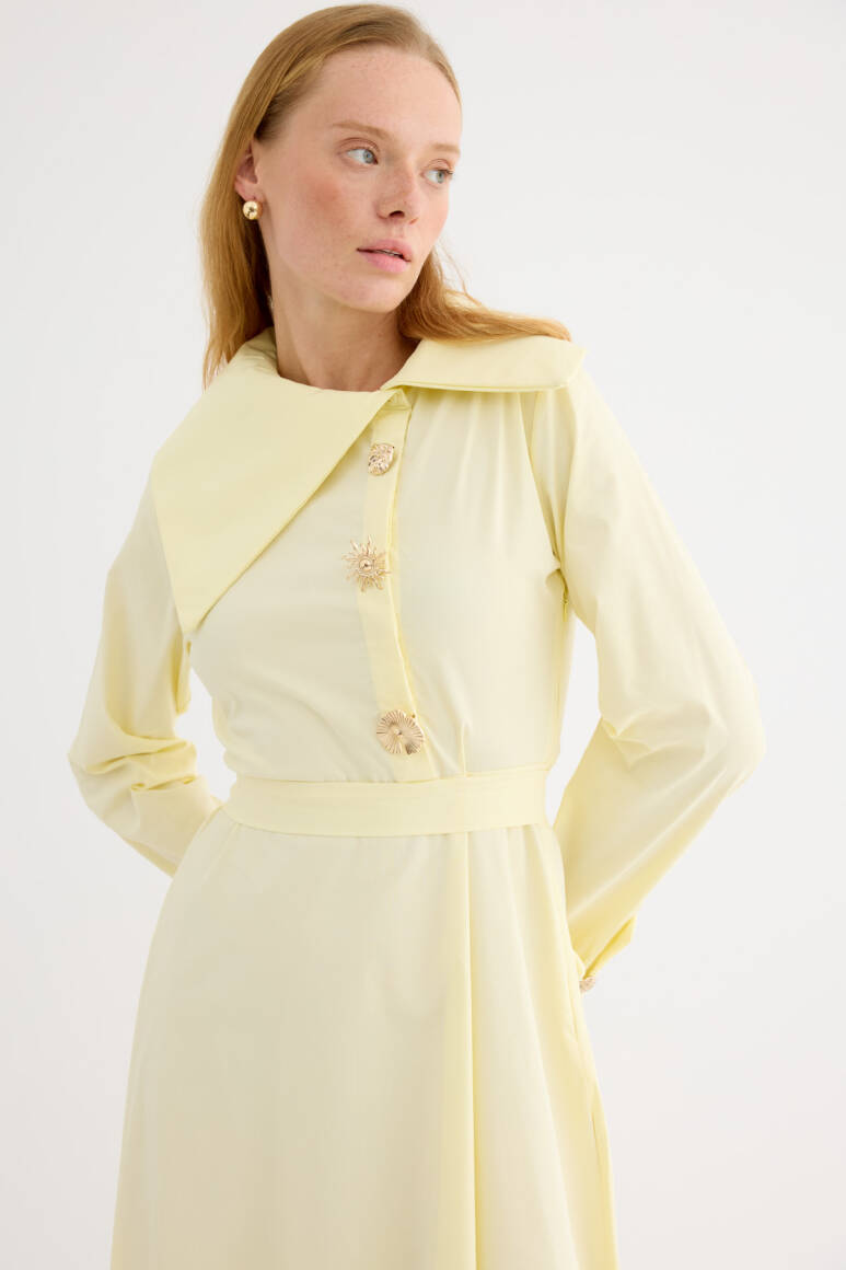 Broş Detaylı Asimetrik Yaka Poplin Elbise Soft Sarı - 5
