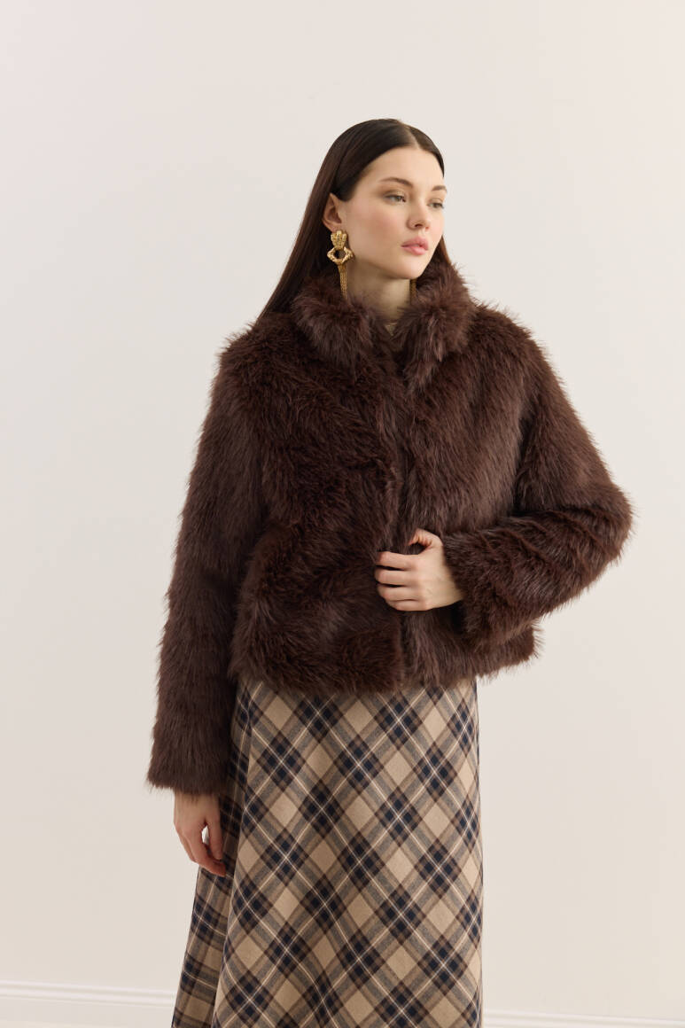 Dik Yakalı Premium Kürk Acı Kahve - 8