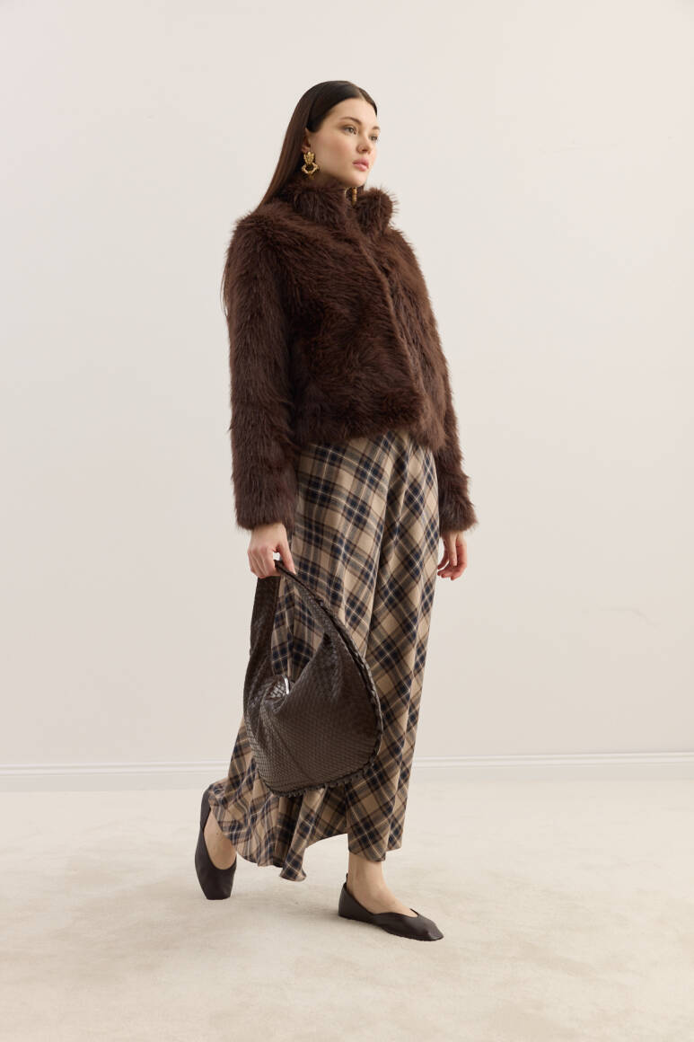 Dik Yakalı Premium Kürk Acı Kahve - 3