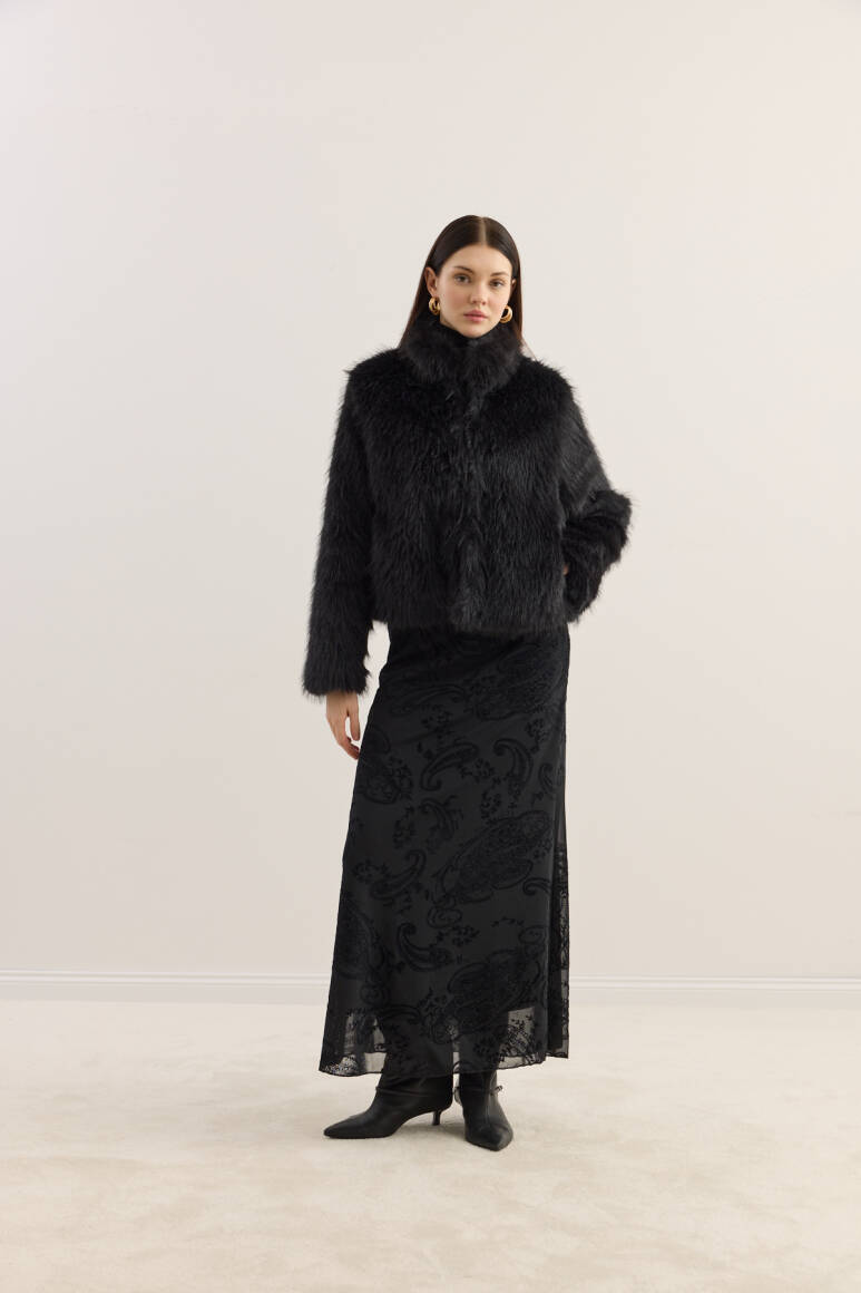 Dik Yakalı Premium Kürk Siyah - 8