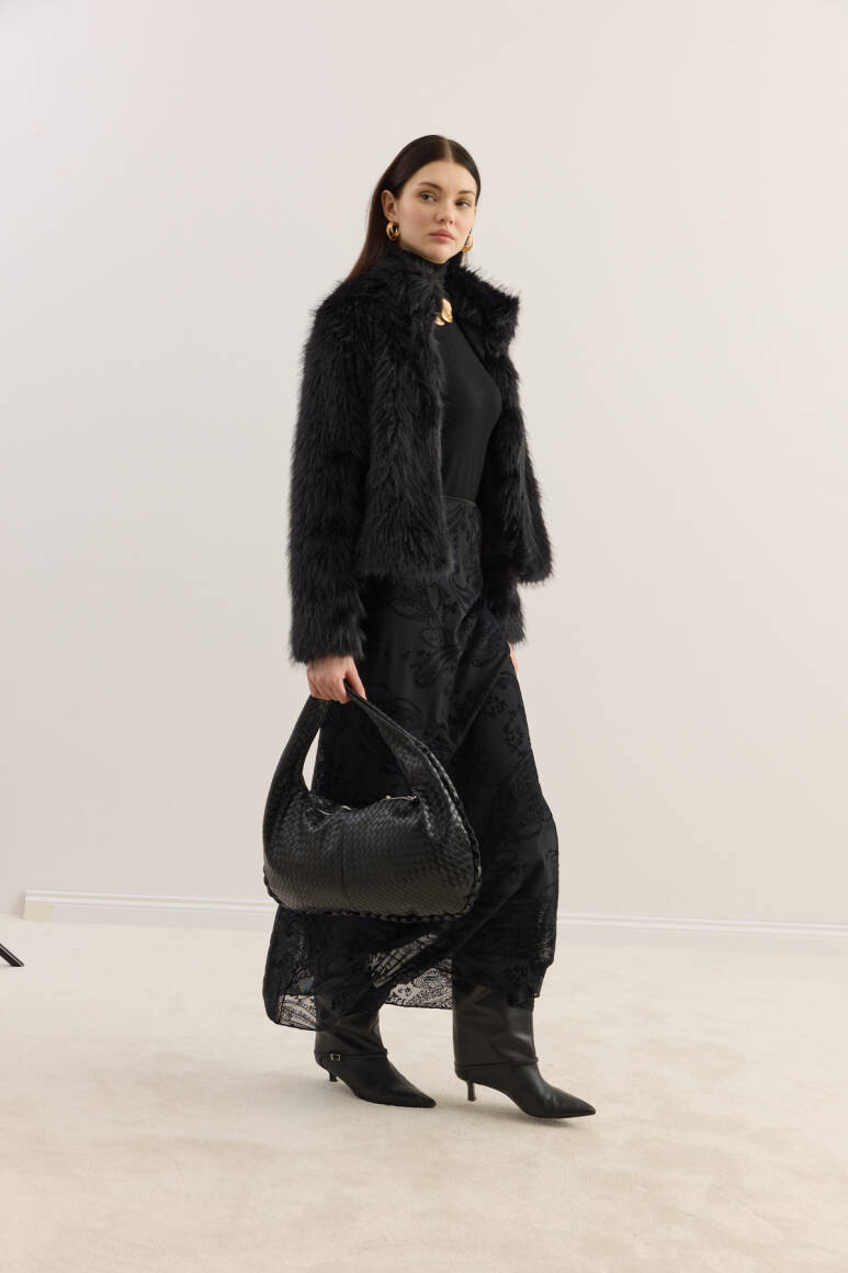 Dik Yakalı Premium Kürk Siyah - 5