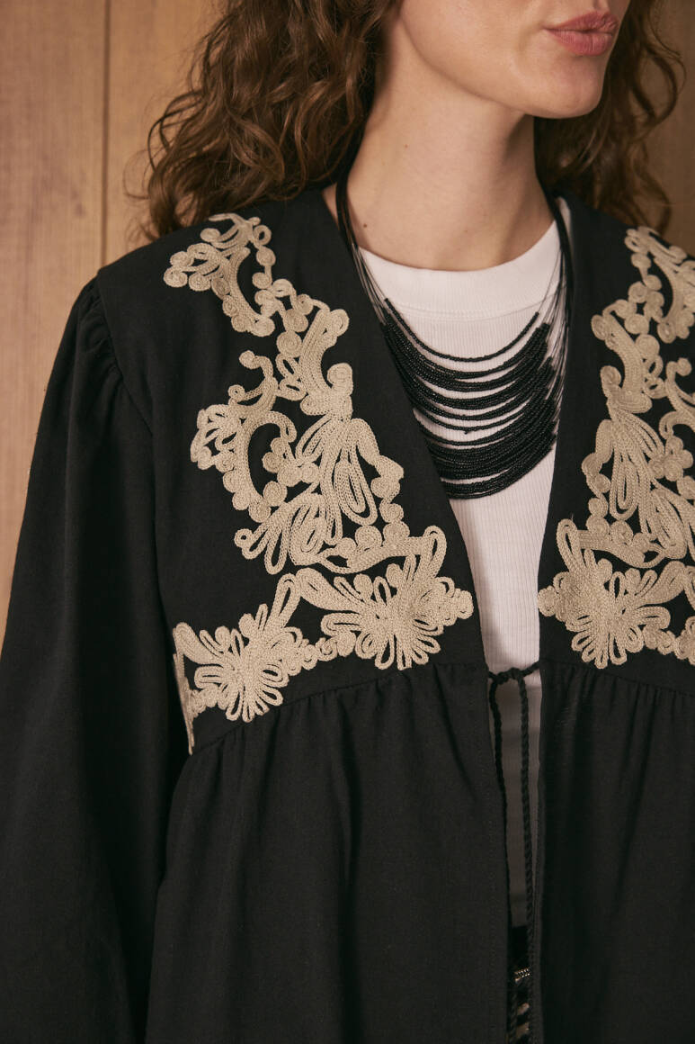 Floral İşlemeli Etnik Ceket Siyah - 4