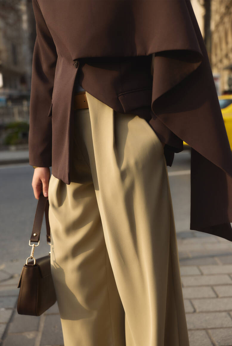 Kemer Detaylı Palazzo Pantolon Çağla Yeşili - 2