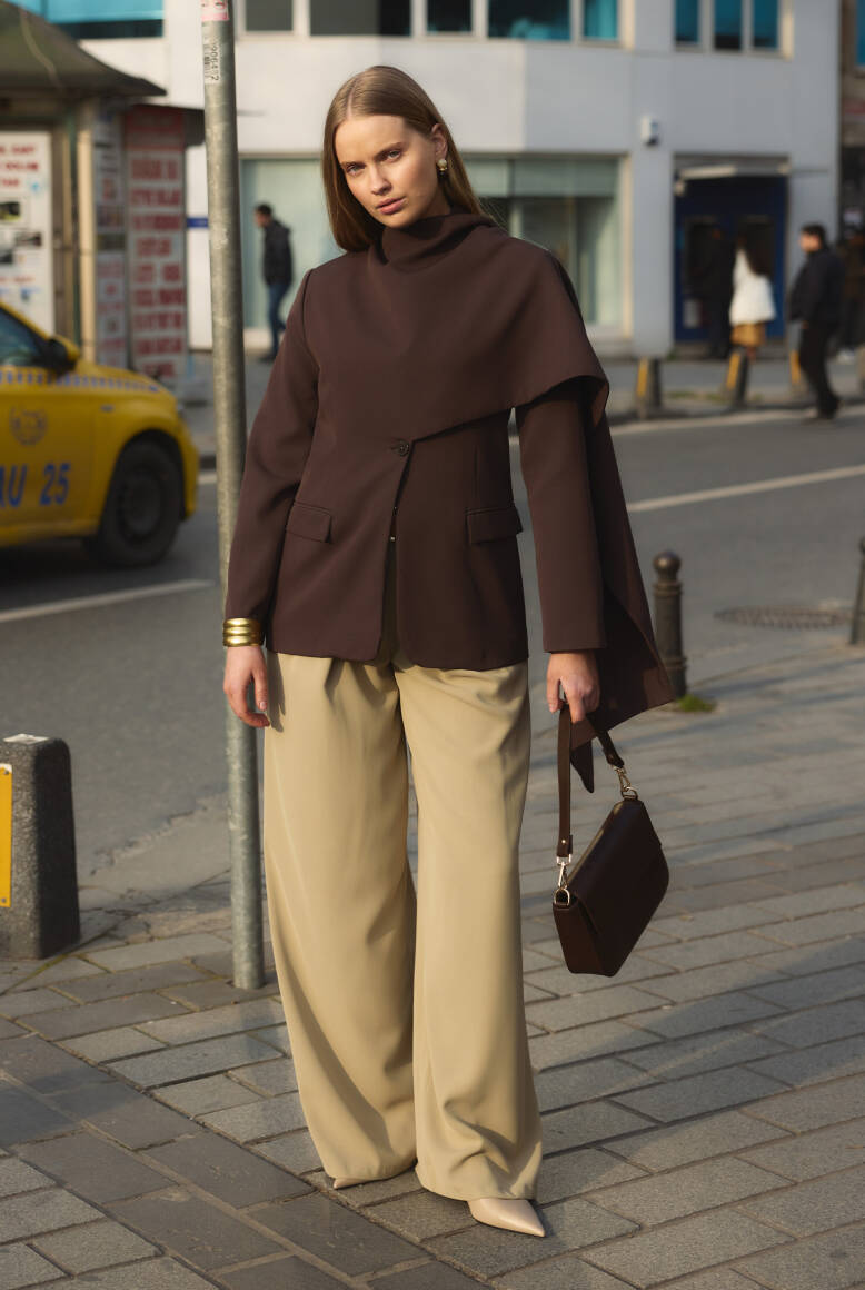 Pelerin Detaylı Blazer Ceket Acı Kahve - 4