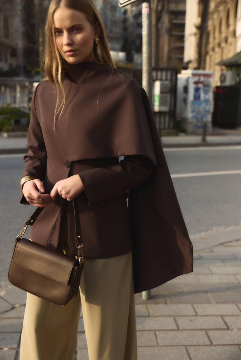 Pelerin Detaylı Blazer Ceket Acı Kahve - 3