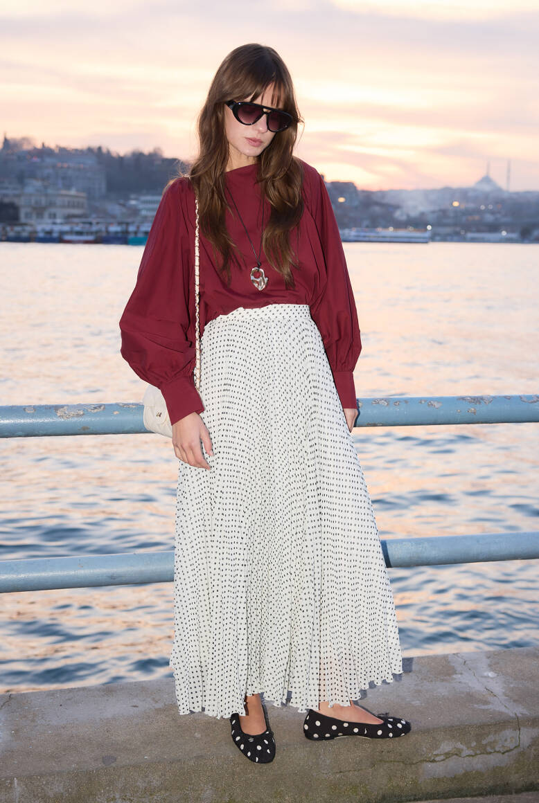 Piliseli Şifon Etek Beyaz Puantiye - 4