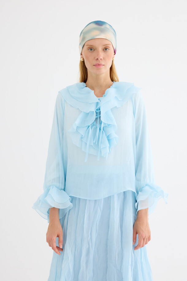 Yakası Fırfırlı Bluz Soft Mavi - EMNORA